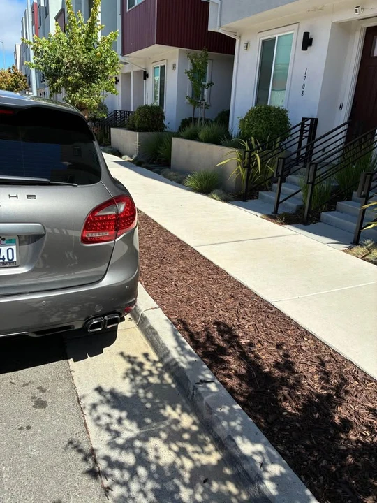 2013 Porsche 958 Cayenne S - Image 3 of 7