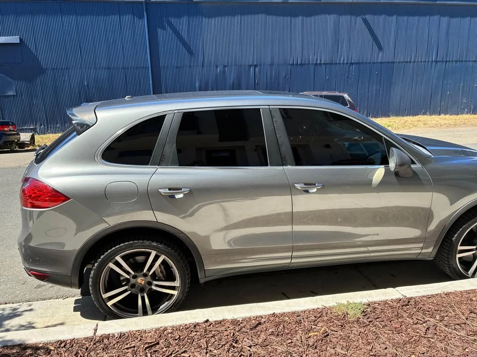 2013 Porsche 958 Cayenne S - Image 4 of 7