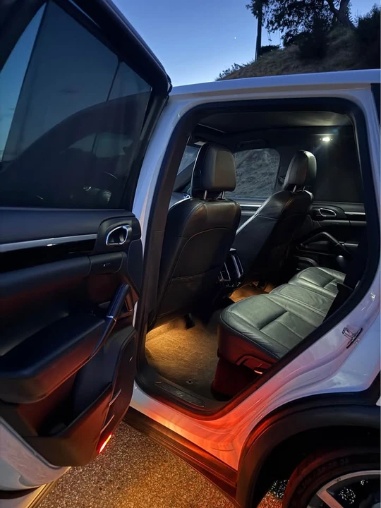 2013 Porsche 958 Cayenne S - Image 12 of 20