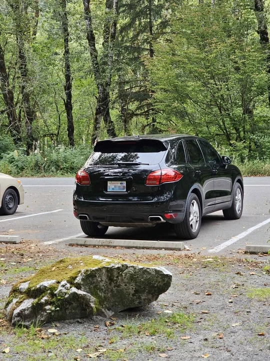 2013 Porsche 958 Cayenne S - Image 14 of 14
