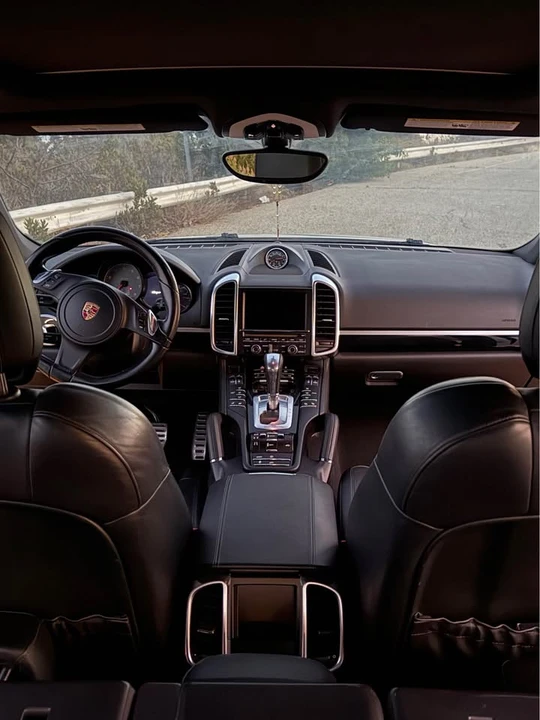 2013 Porsche 958 Cayenne S - Image 11 of 20