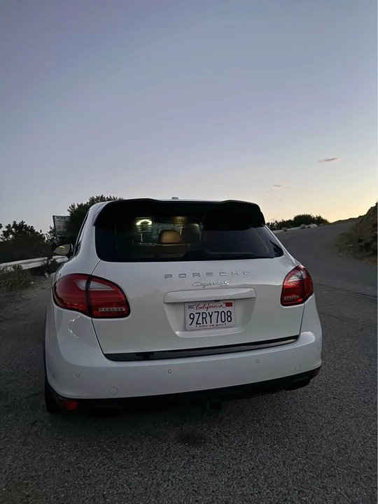 2013 Porsche 958 Cayenne S - Image 15 of 20