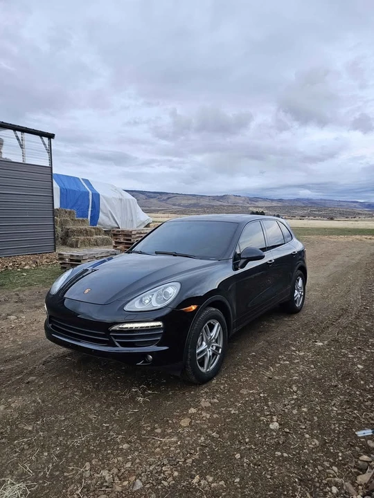 2013 Porsche 958 Cayenne S - Image 11 of 14