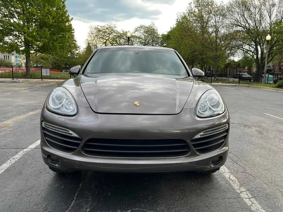 2013 Porsche 958 Cayenne S - Image 3 of 20