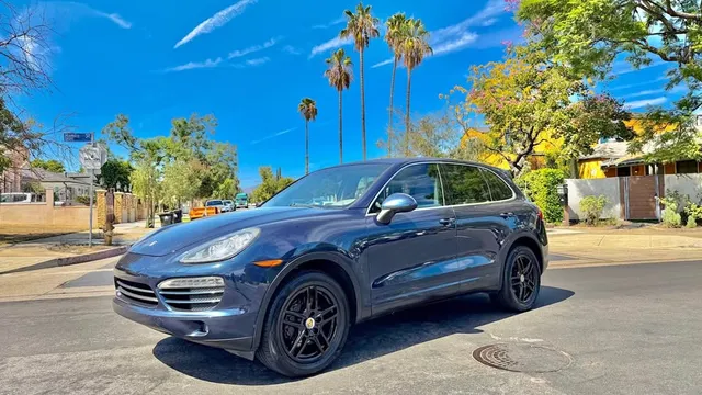 2013 Porsche Cayenne S Sport Utility 4D