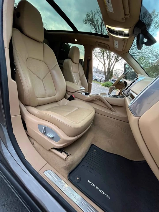 2013 Porsche 958 Cayenne S - Image 13 of 20
