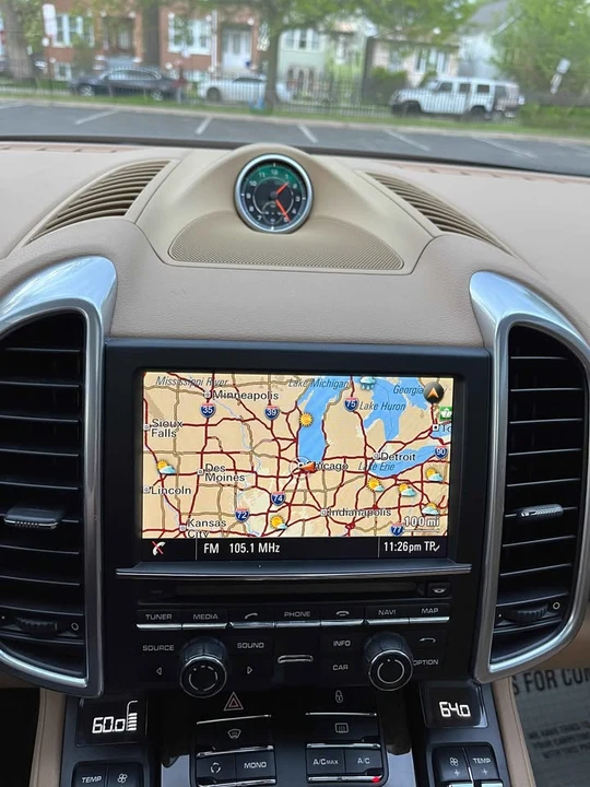2013 Porsche 958 Cayenne S - Image 16 of 20