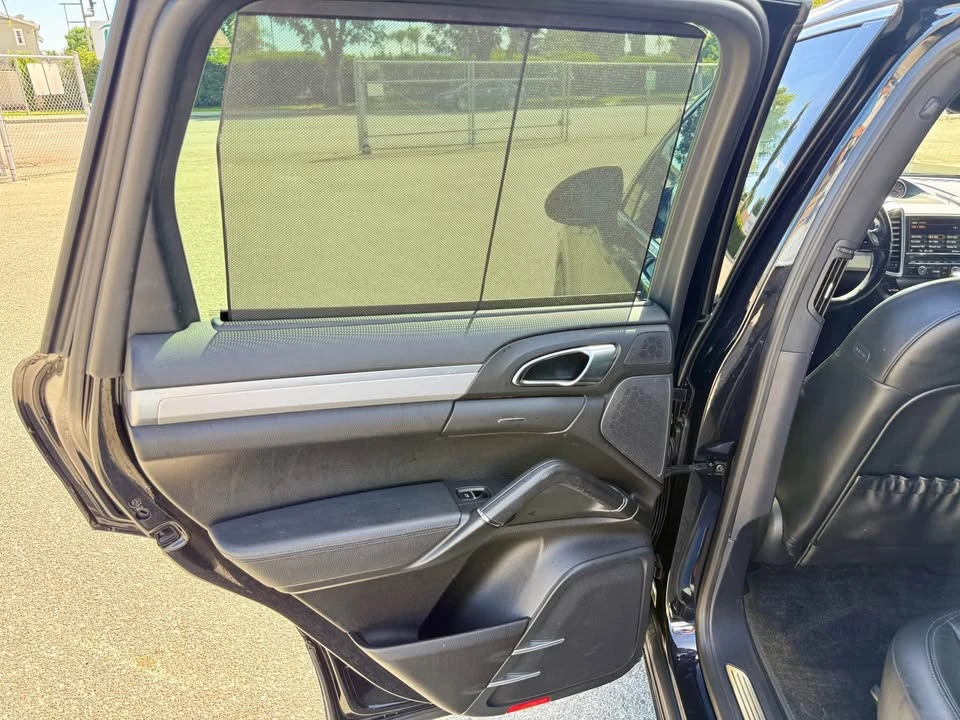 2013 Porsche 958 Cayenne S - Image 14 of 20
