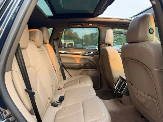 2013 Porsche 958 Cayenne S - Image 21 of 31