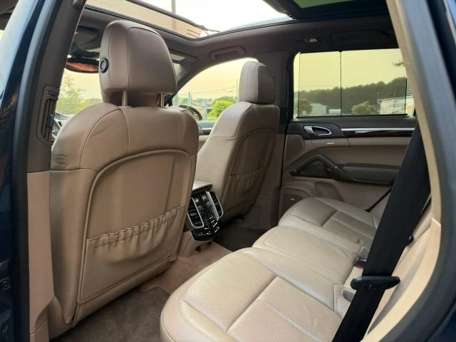 2013 Porsche 958 Cayenne S - Image 27 of 31