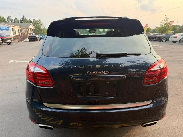 2013 Porsche 958 Cayenne S - Image 9 of 31