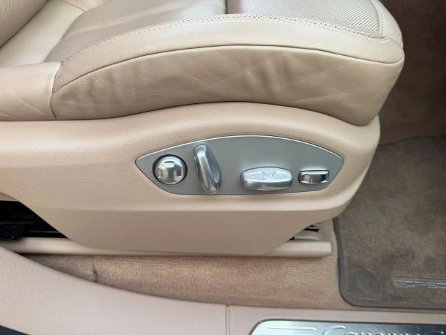 2013 Porsche 958 Cayenne S - Image 23 of 31