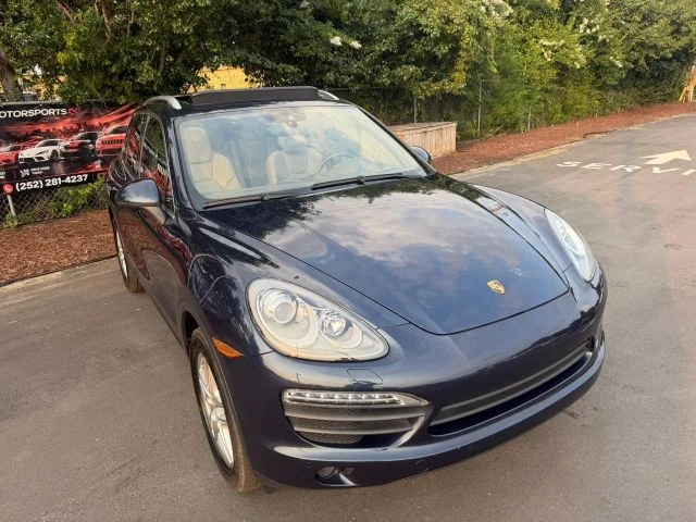 2013 Porsche 958 Cayenne S - Image 2 of 31