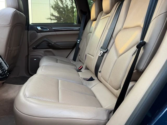 2013 Porsche 958 Cayenne S - Image 28 of 31