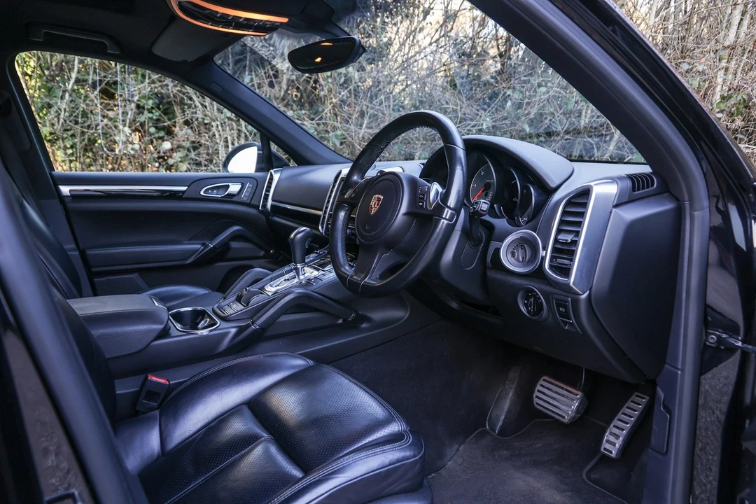 2013 Porsche 958 Cayenne Diesel - Image 13 of 30
