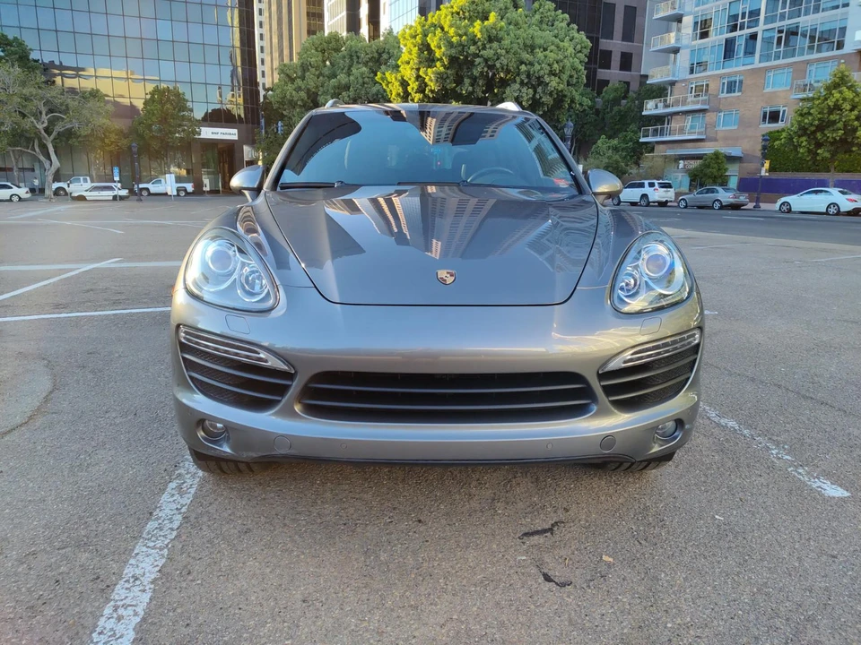 2013 Porsche 958 Cayenne S - Image 7 of 31
