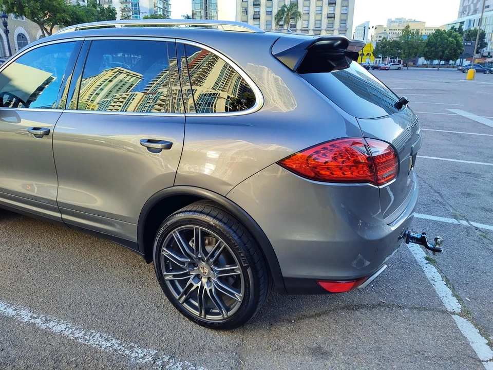 2013 Porsche 958 Cayenne S - Image 25 of 31