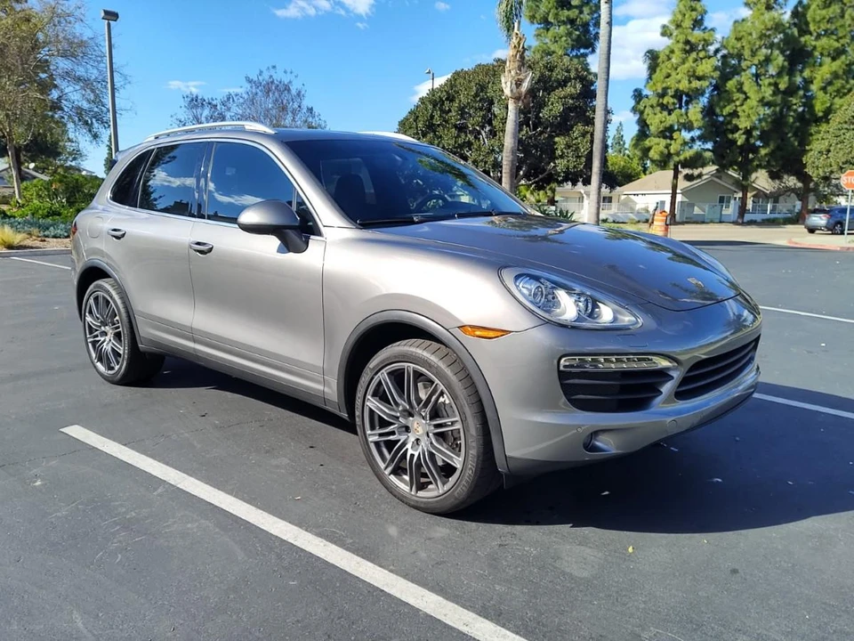 2013 Porsche 958 Cayenne S - Image 11 of 31