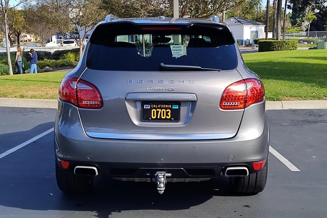2013 Porsche 958 Cayenne S - Image 5 of 31