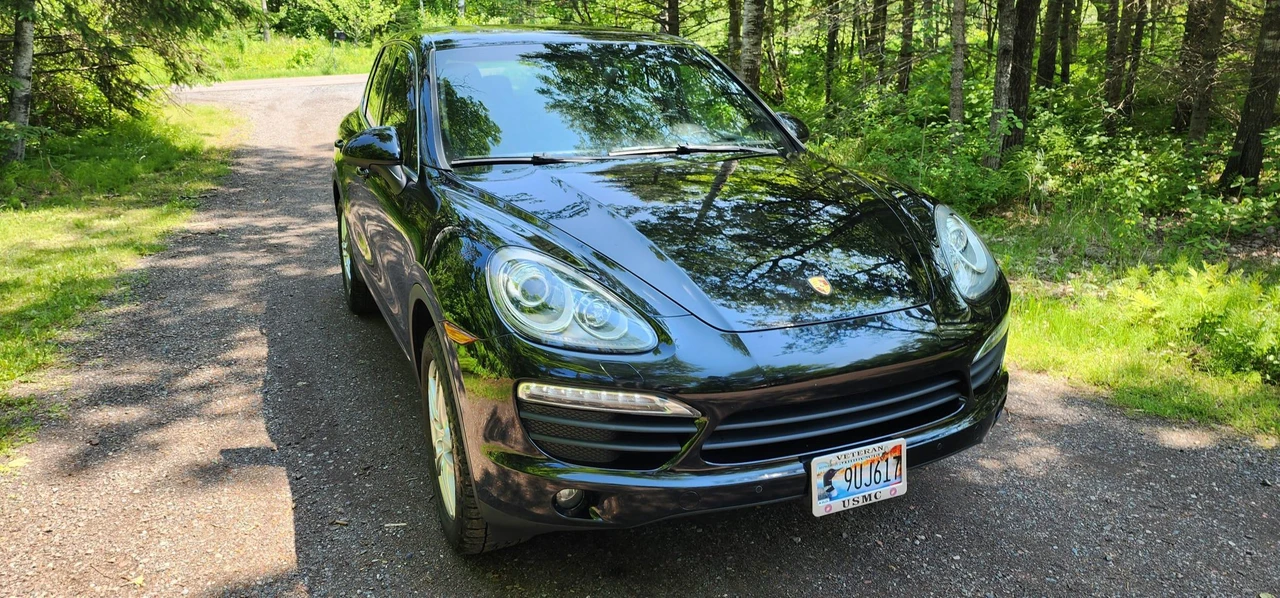 2013 Porsche 958 Cayenne S - Image 8 of 31