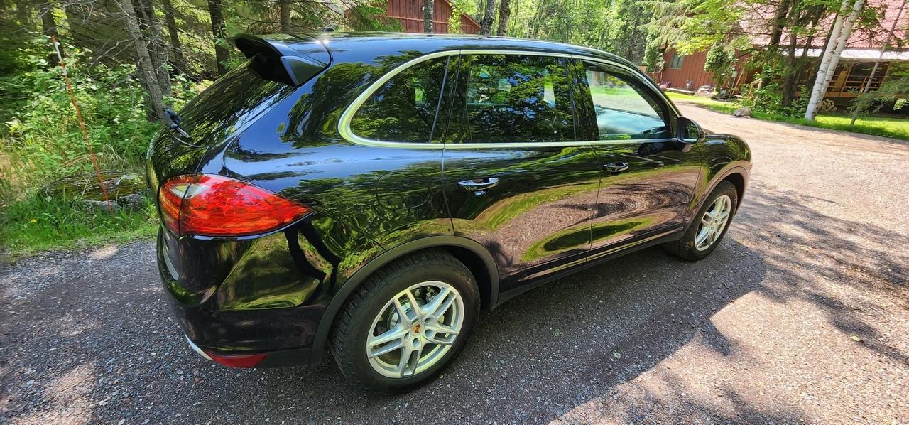 2013 Porsche 958 Cayenne S - Image 17 of 31