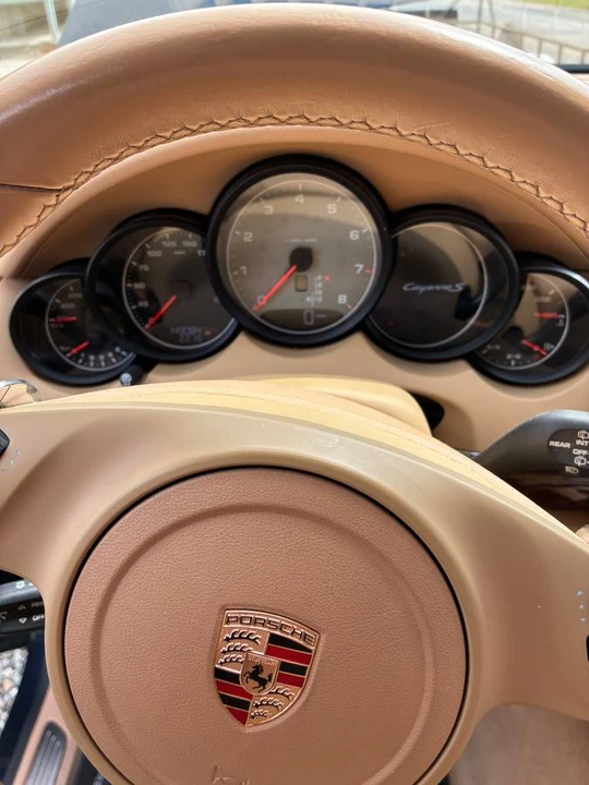 2013 Porsche 958 Cayenne S - Image 19 of 24