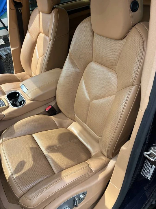 2013 Porsche 958 Cayenne S - Image 12 of 24