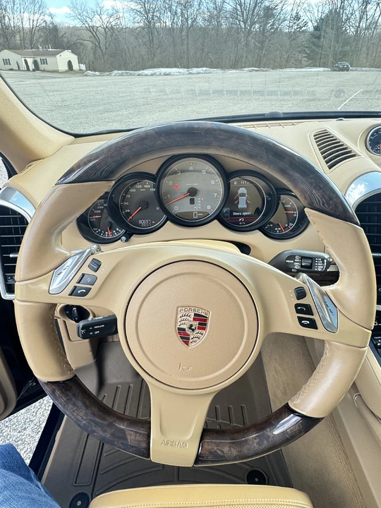 2013 Porsche 958 Cayenne S - Image 18 of 21