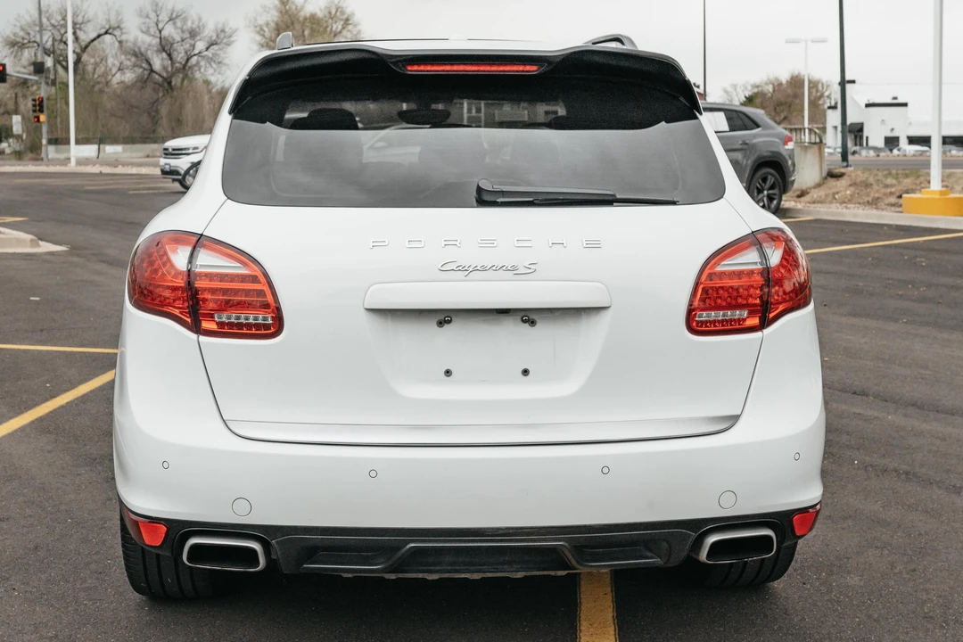 2013 Porsche 958 Cayenne S - Image 5 of 31