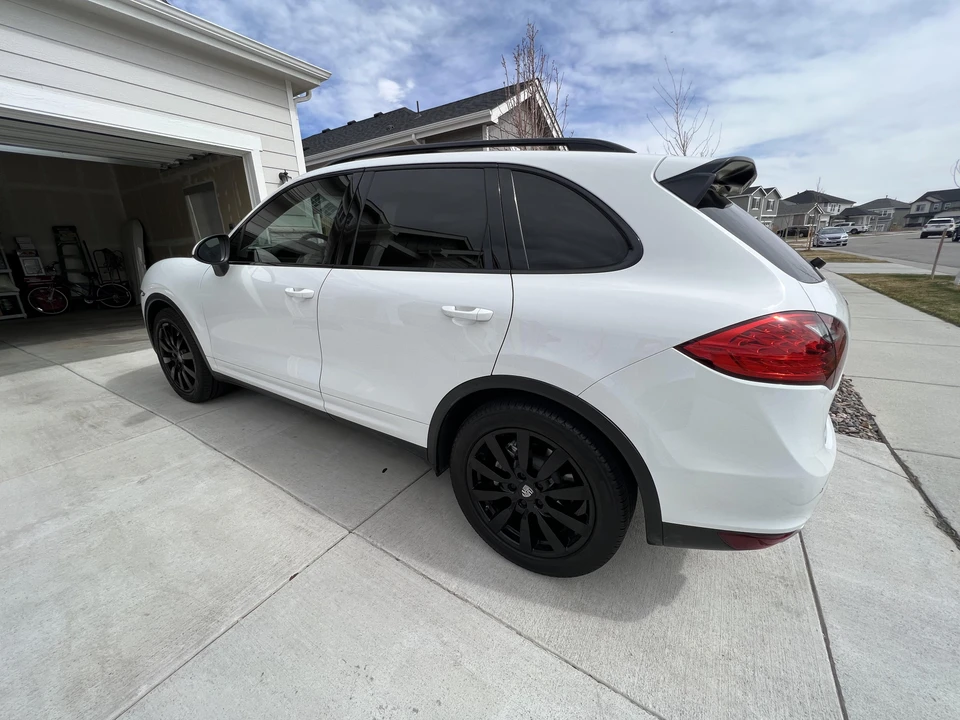 2013 Porsche 958 Cayenne S - Image 9 of 31