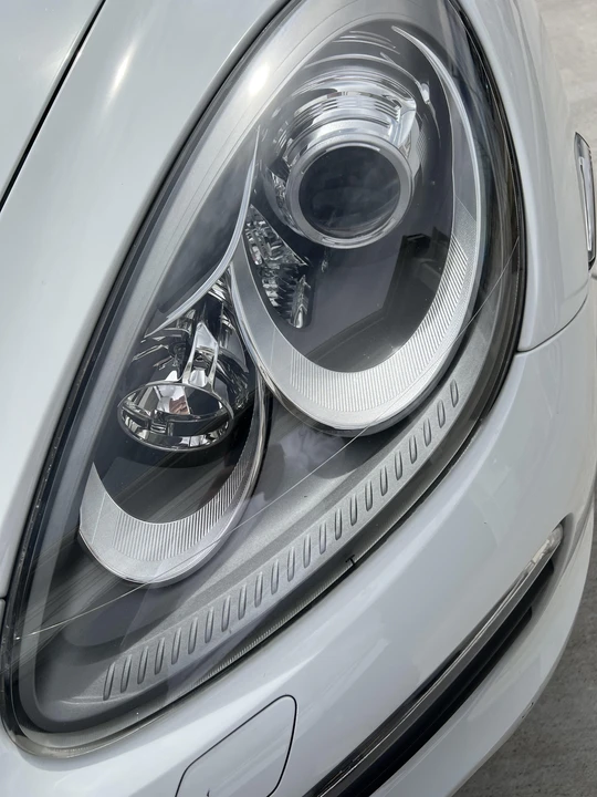 2013 Porsche 958 Cayenne S - Image 17 of 31