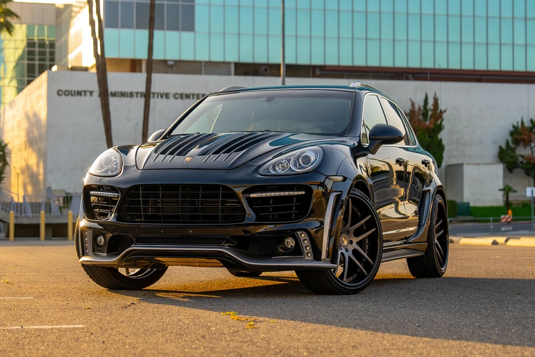 2013 Porsche 958 Cayenne S - Image 9 of 31