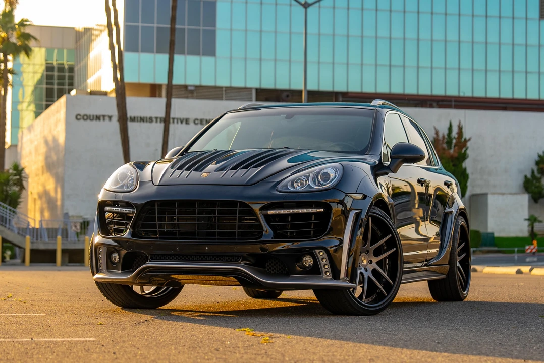 2013 Porsche 958 Cayenne S - Image 10 of 31