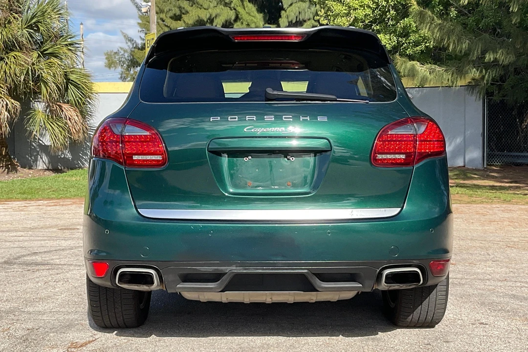 2013 Porsche 958 Cayenne S - Image 5 of 31