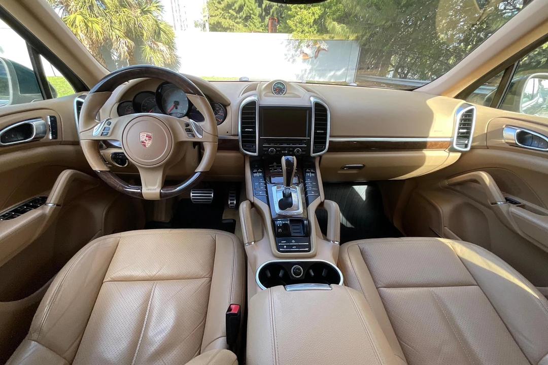2013 Porsche 958 Cayenne S - Image 23 of 31