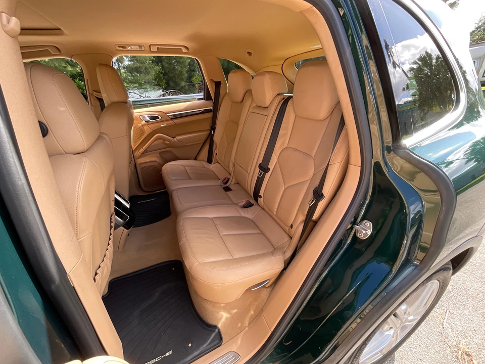2013 Porsche 958 Cayenne S - Image 28 of 31