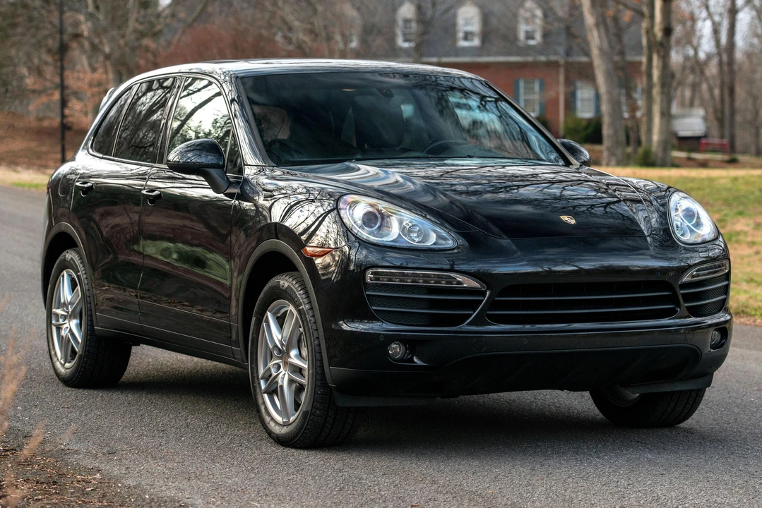 2013 Porsche 958 Cayenne S - Image 9 of 31