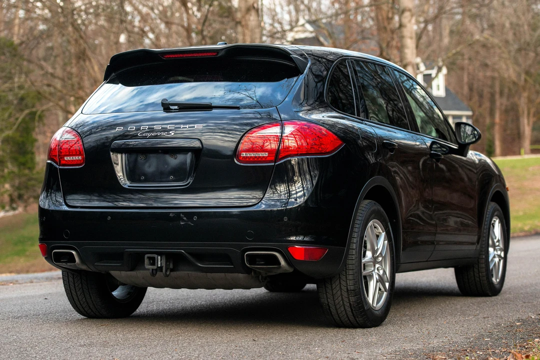 2013 Porsche 958 Cayenne S - Image 4 of 31