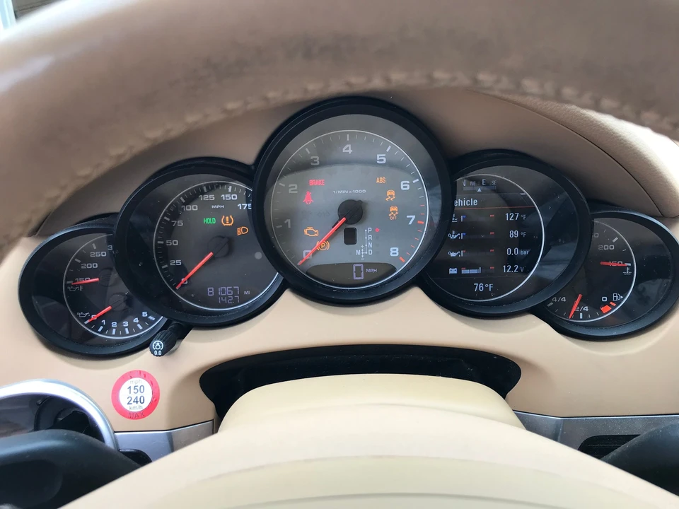 2013 Porsche 958 Cayenne S - Image 11 of 12