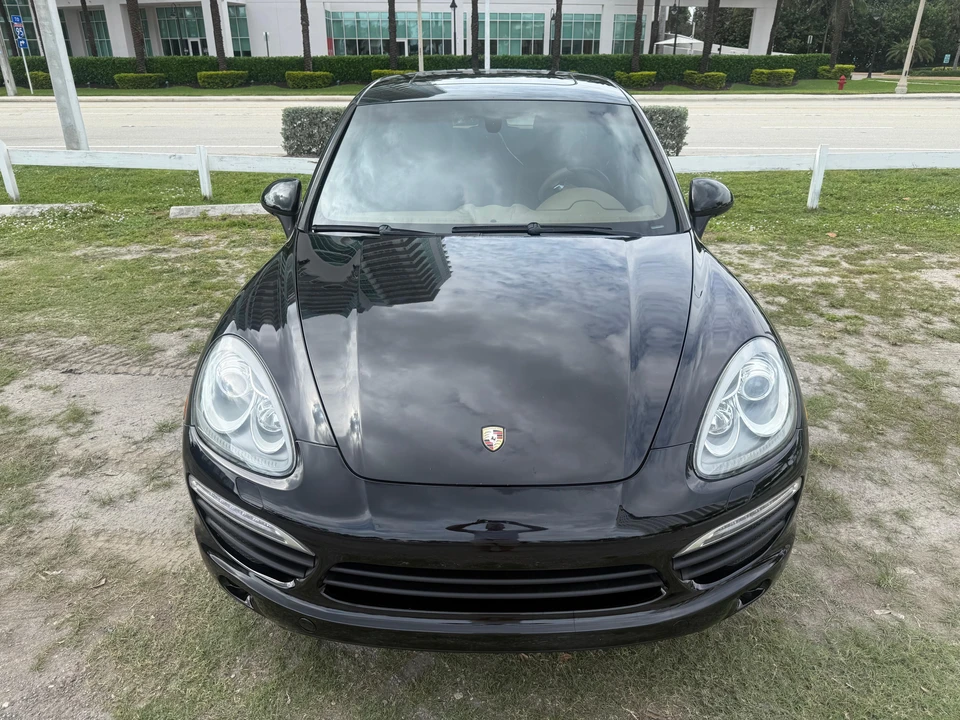 2013 Porsche 958 Cayenne S - Image 6 of 31