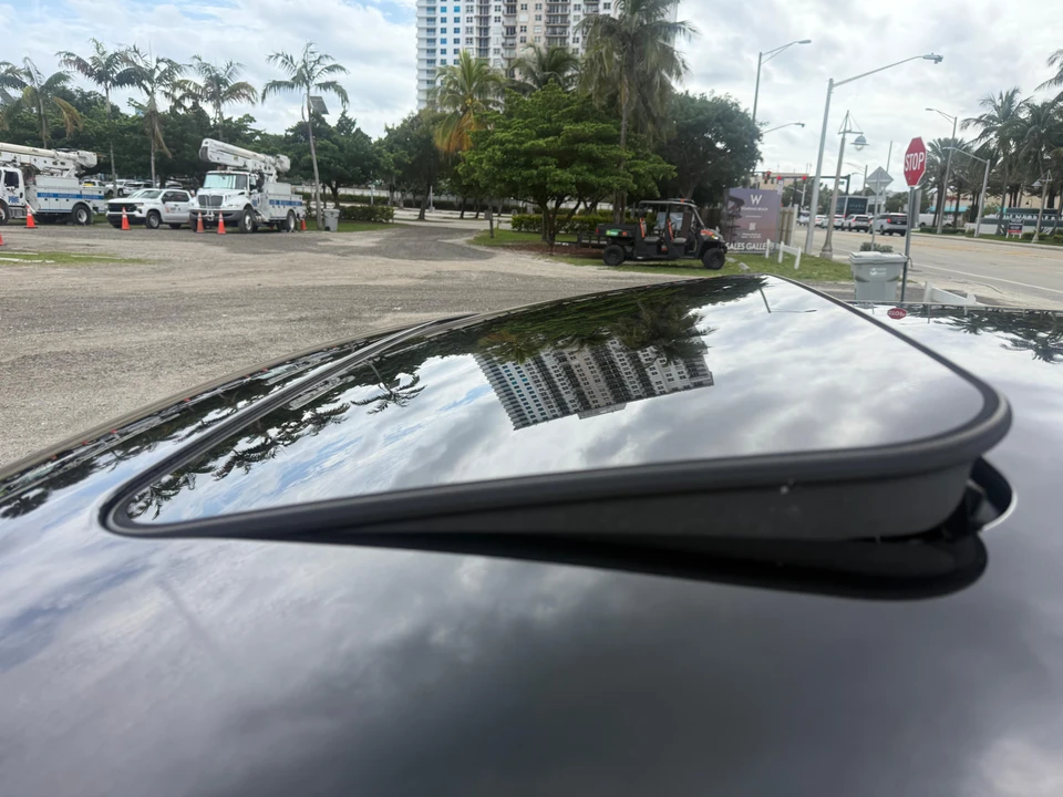 2013 Porsche 958 Cayenne S - Image 24 of 31