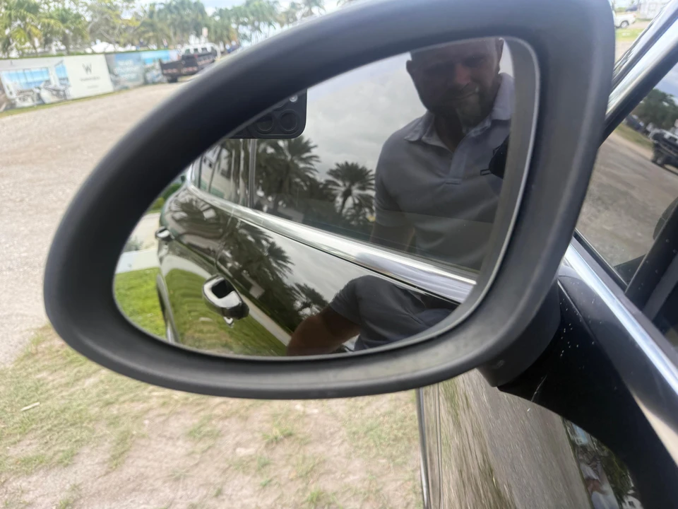 2013 Porsche 958 Cayenne S - Image 23 of 31