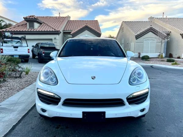 2013 Porsche 958 Cayenne - Image 2 of 18
