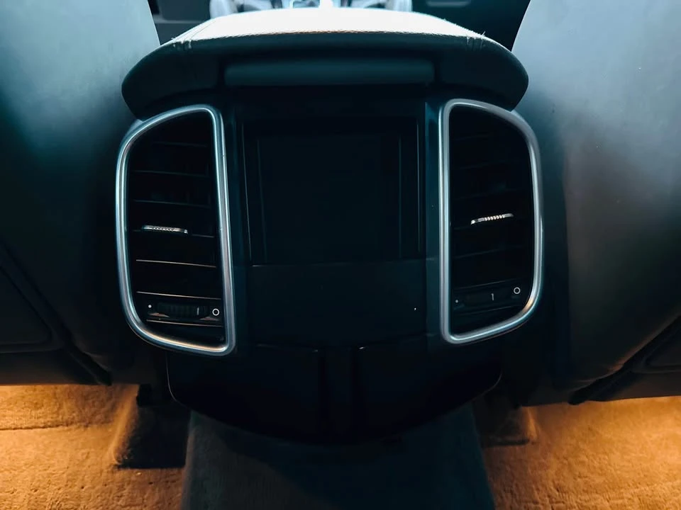 2013 Porsche 958 Cayenne - Image 16 of 20