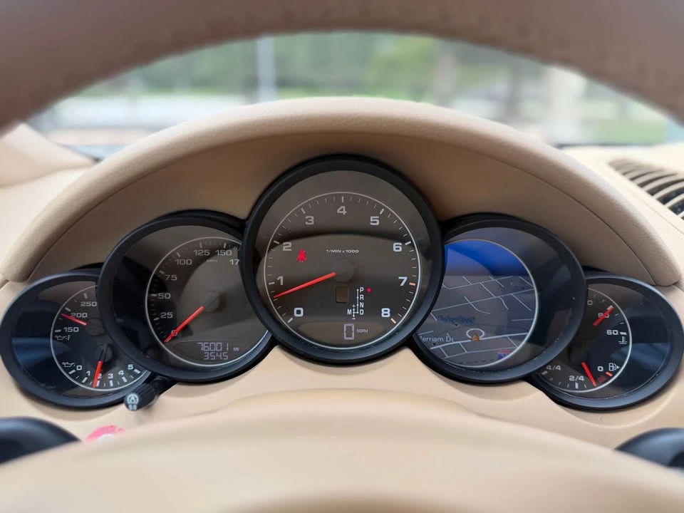 2013 Porsche 958 Cayenne - Image 17 of 20