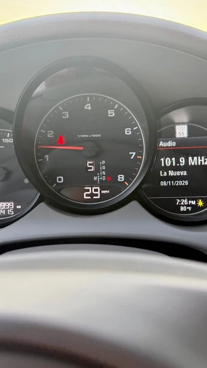 2013 Porsche 958 Cayenne - Image 11 of 15