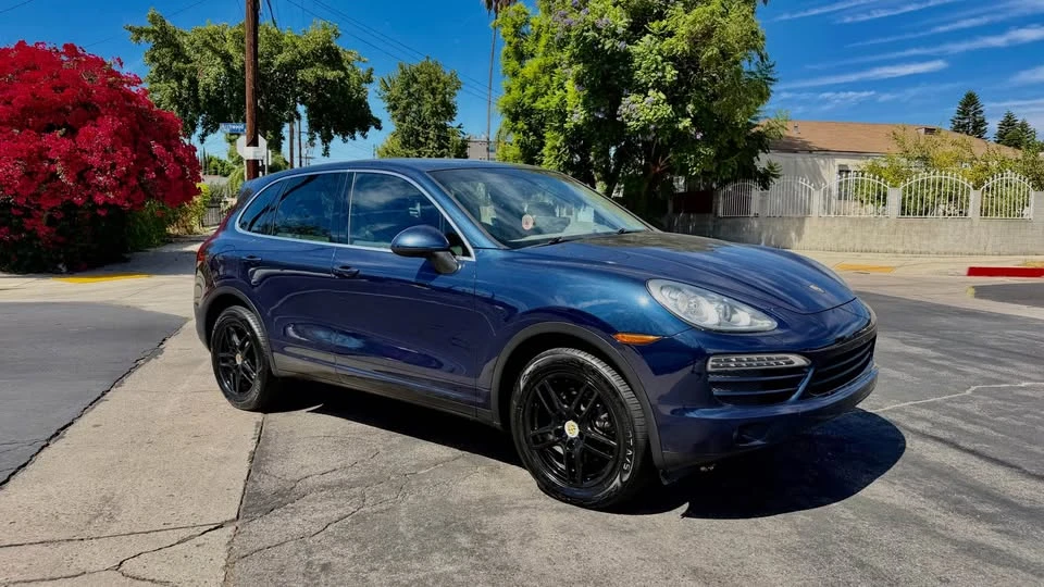 2013 Porsche 958 Cayenne - Image 9 of 15
