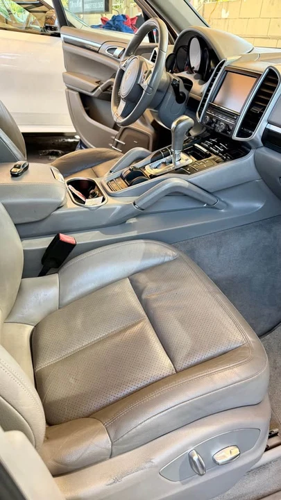 2013 Porsche 958 Cayenne - Image 13 of 15