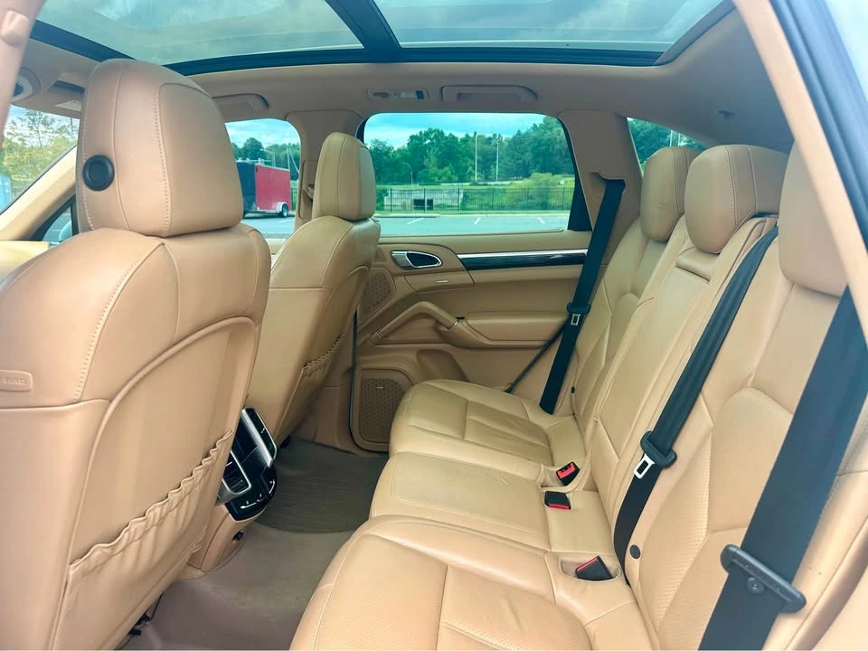 2013 Porsche 958 Cayenne - Image 15 of 18