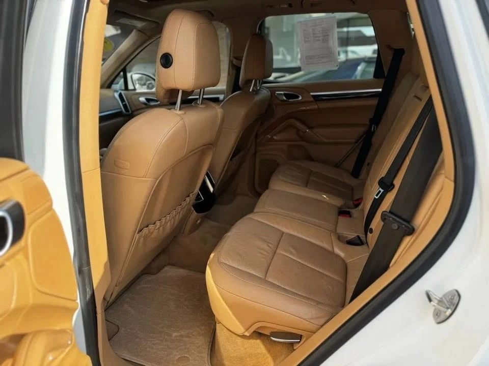 2013 Porsche 958 Cayenne - Image 19 of 20